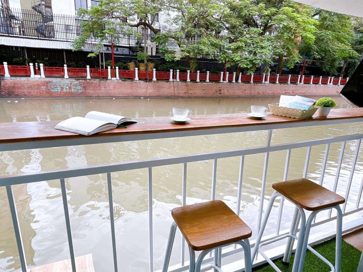 Lively And Cozy Canal House ,Entire House Bangkok Bagian luar foto
