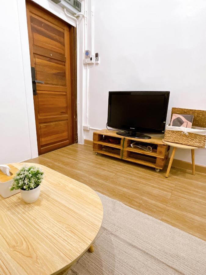 Lively And Cozy Canal House ,Entire House Bangkok Bagian luar foto
