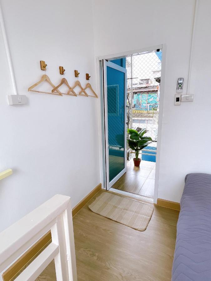 Lively And Cozy Canal House ,Entire House Bangkok Bagian luar foto